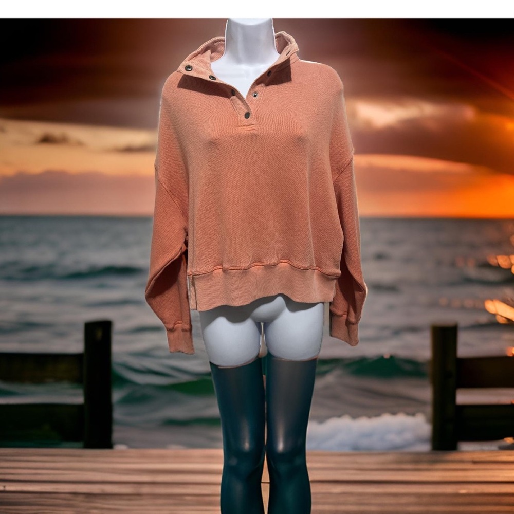 American Eagle sweater